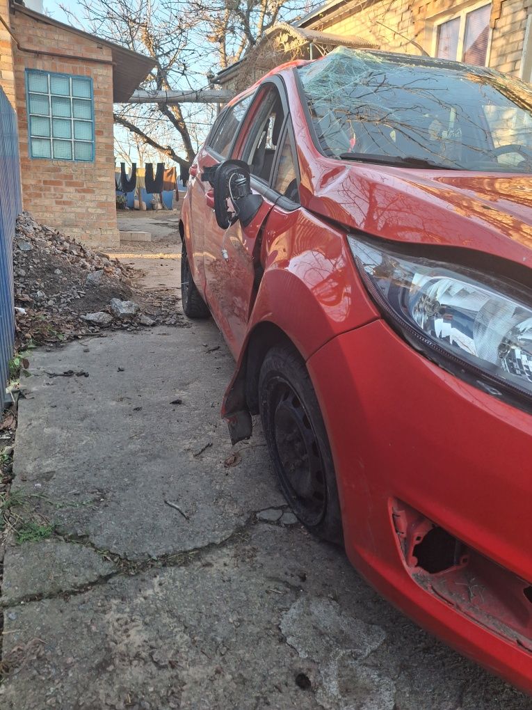 Продам своє авто після ДТП