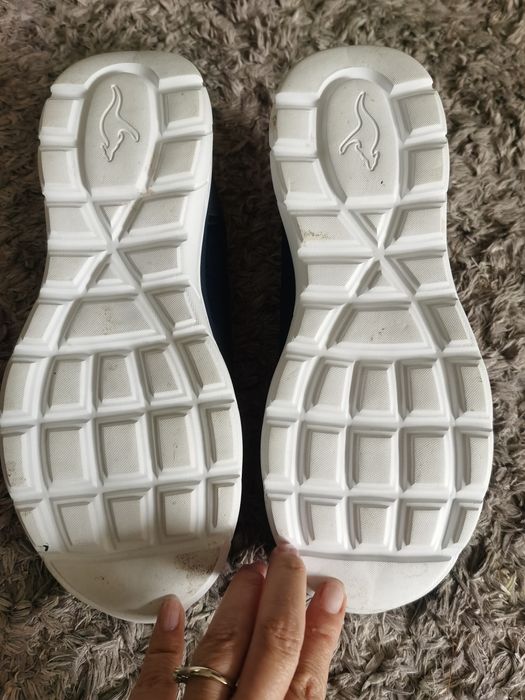 Adidasy buty sportowe KANGAROOS roz 39