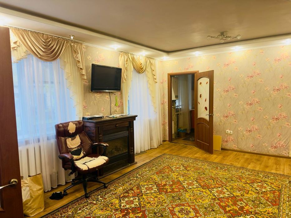 Продаж 3-х кімнатної квартири