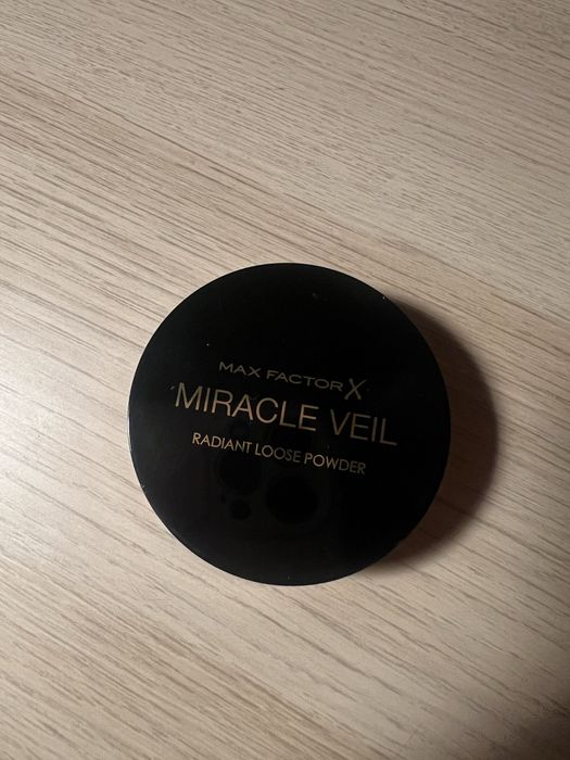 Max Factor Miracle Veil puder sypki nowy