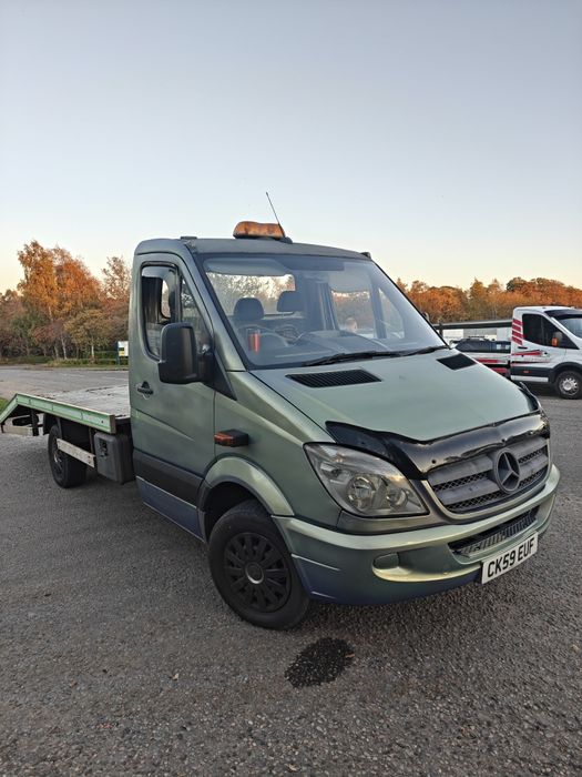 Евакуатор Mercedes sprinter Автомат