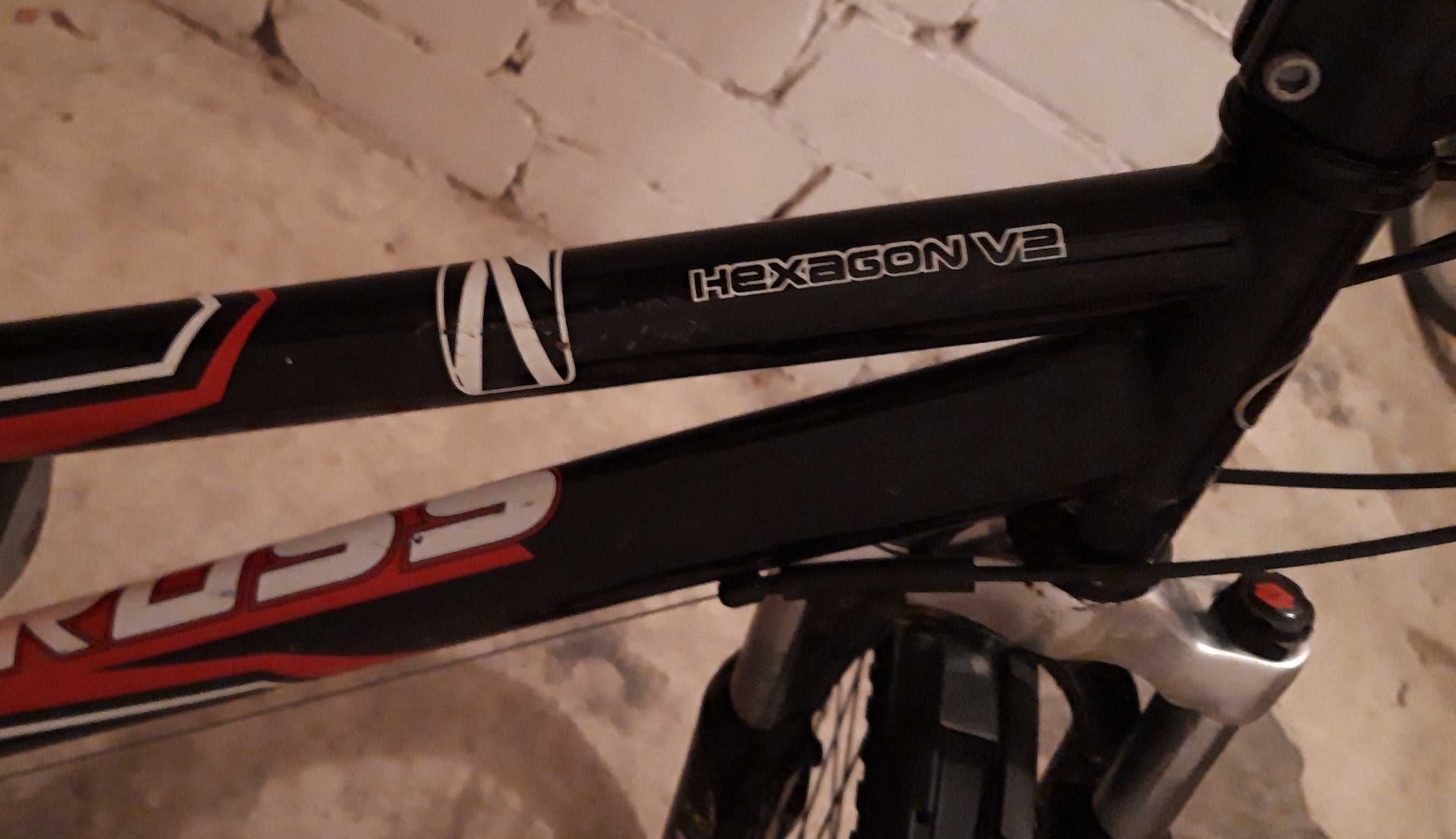 Rower Kross Hexagon v2,  26” + gratis