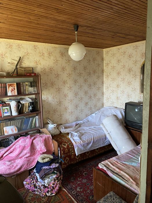 Дачний будинок з ділянкою у дачному кооперативі Мрія