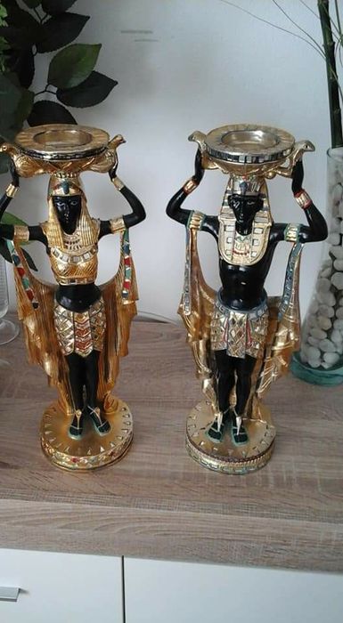 Par de castiçais do Egipto