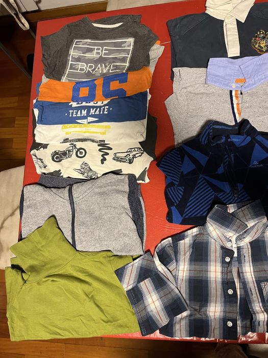 Lote (A) Conjunto peças Roupa Criança 4-5 anos
