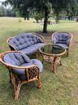 Meble ratanowe sofa + dwa fotele + stół