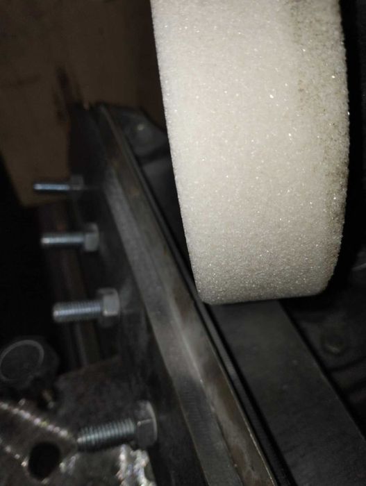 Przyrząd do ostrzenia noży. Stolik uchylny. Imadło uchylne.Knifemaking