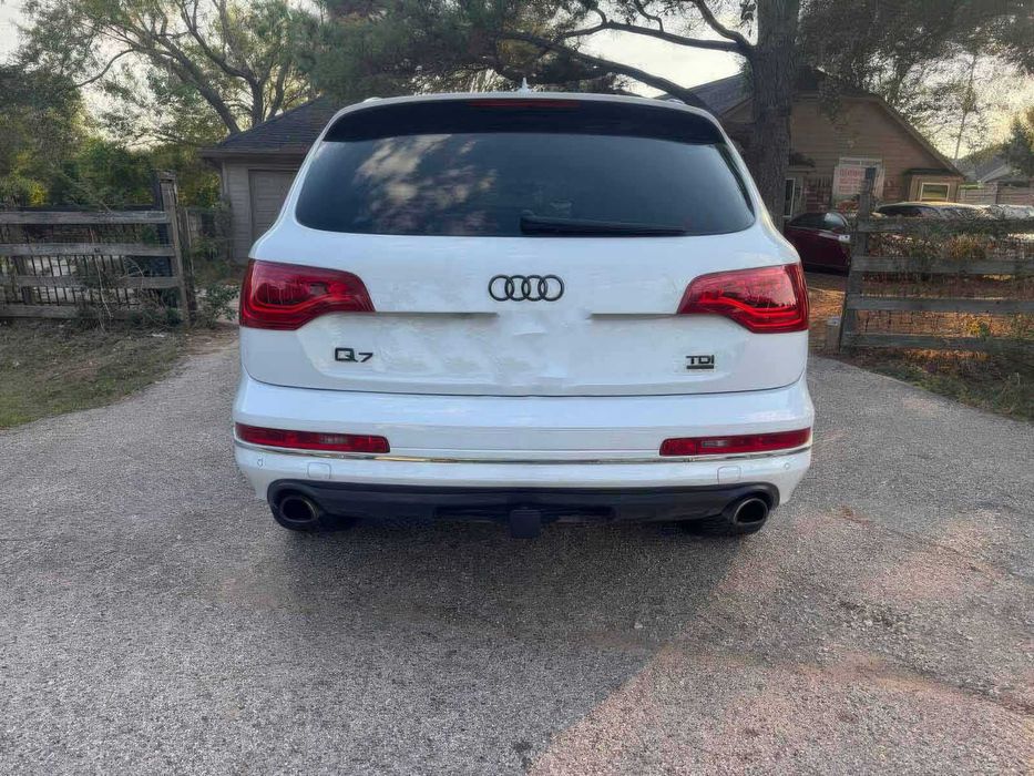 Audi Q7 quattro Premium Plus      2015