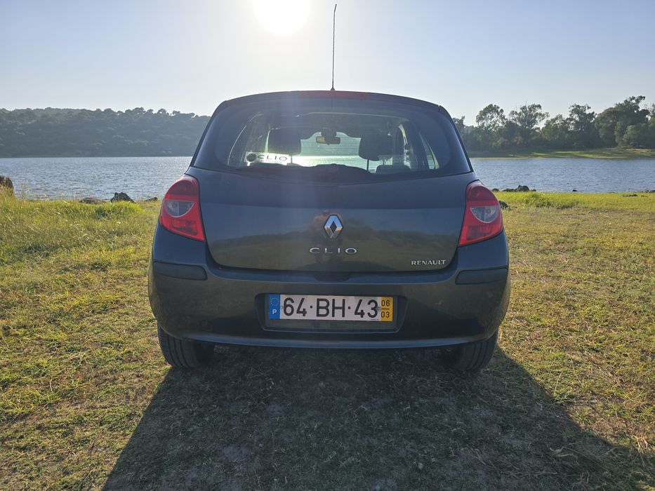 Renault Clio III 1.5 dCi Hatchback