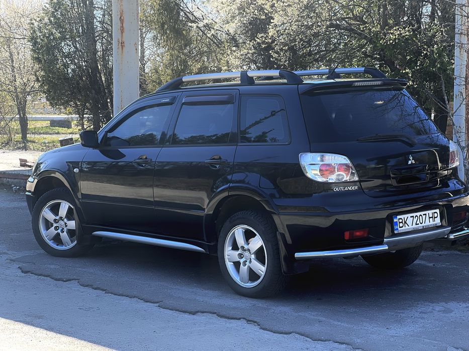 Mitsubishi Outlender