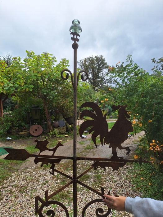 Wiatrowskaz metalowy duży