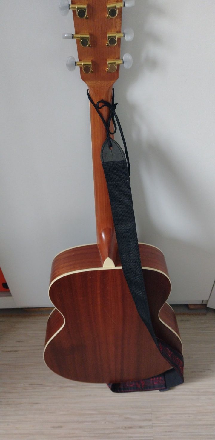 Gitara Harley benton +pasek