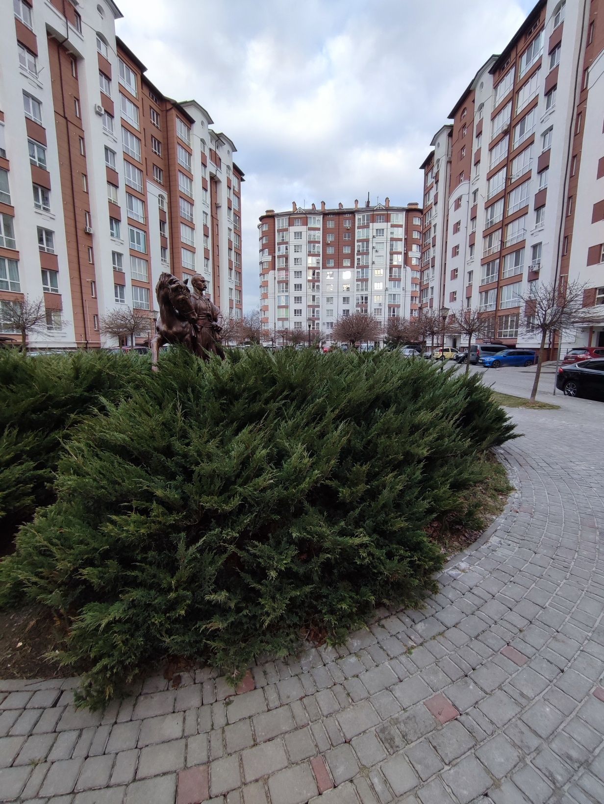 Продаж комерційного приміщення під салон краси, кав'ярню, інше 400$/м2