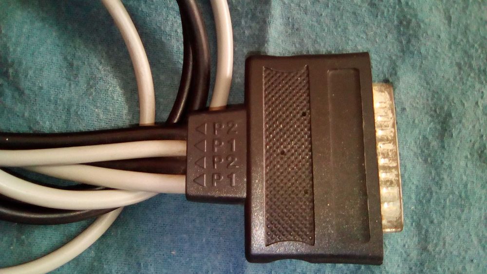 Adaptador DB25 para controladores Nintendo e Sega