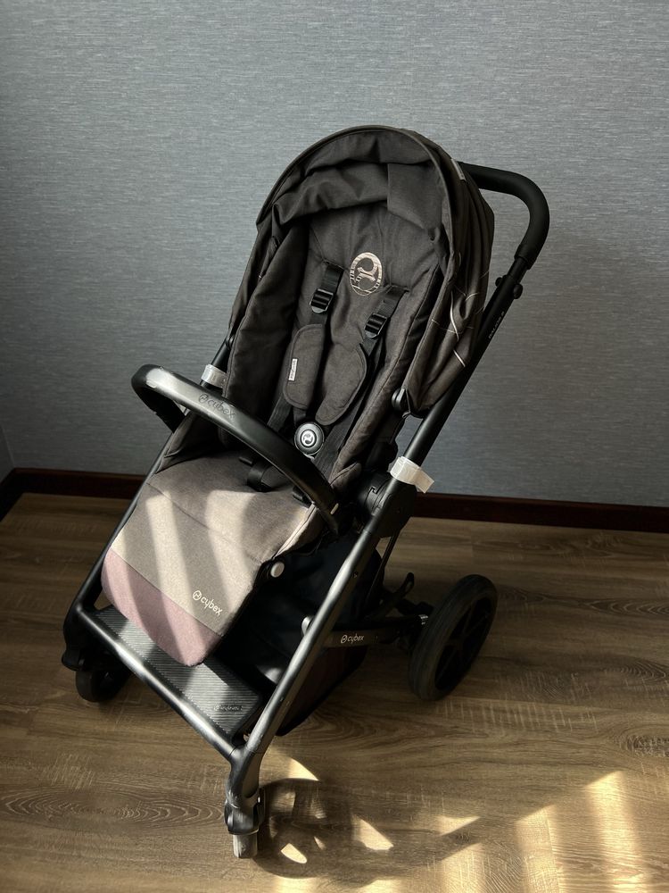 Прогулянкова коляска Cybex Balios S