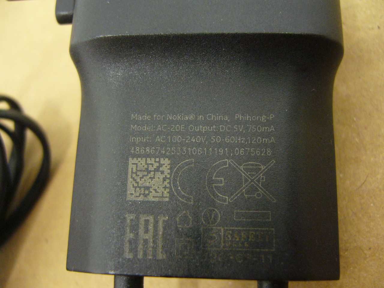 Ładowarka Nokia model AC-20E micro USB