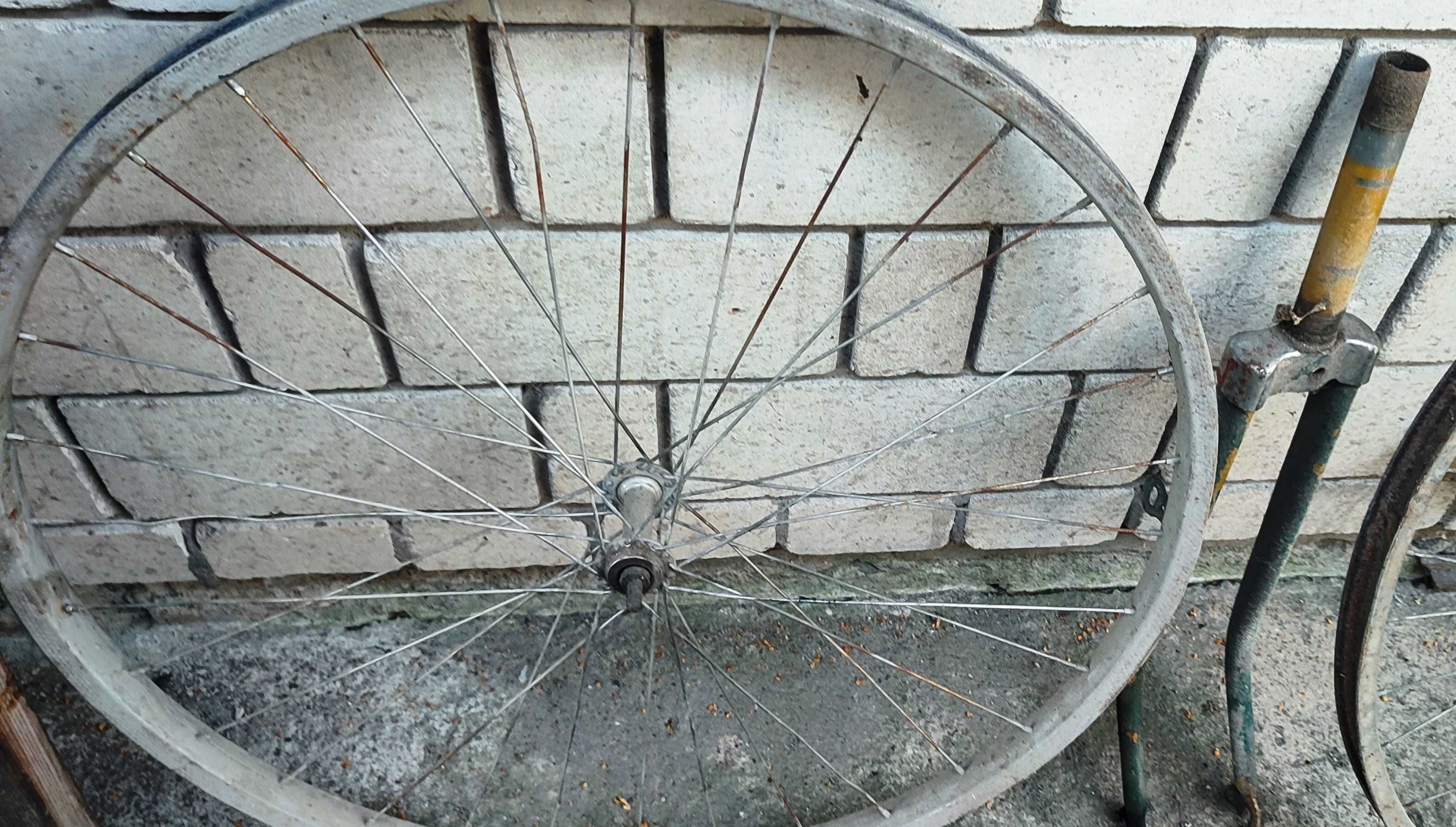 Велосипедне переднє колесо в сборі і вилка 28" Ціна за все