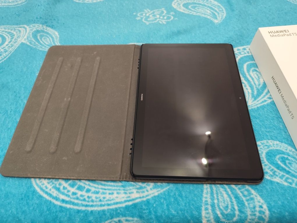Huawei media pad t5