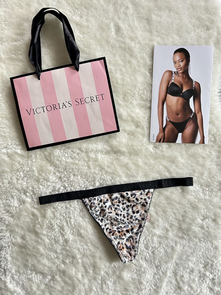 Victoria’s Secret nowe majtki S stringi welur oryginalne metka logo