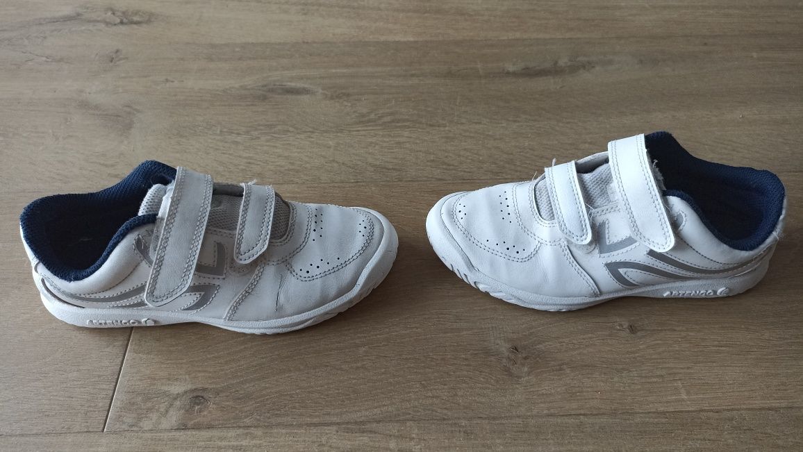 Buty sportowe  Artengo TS100, rozmiar 33