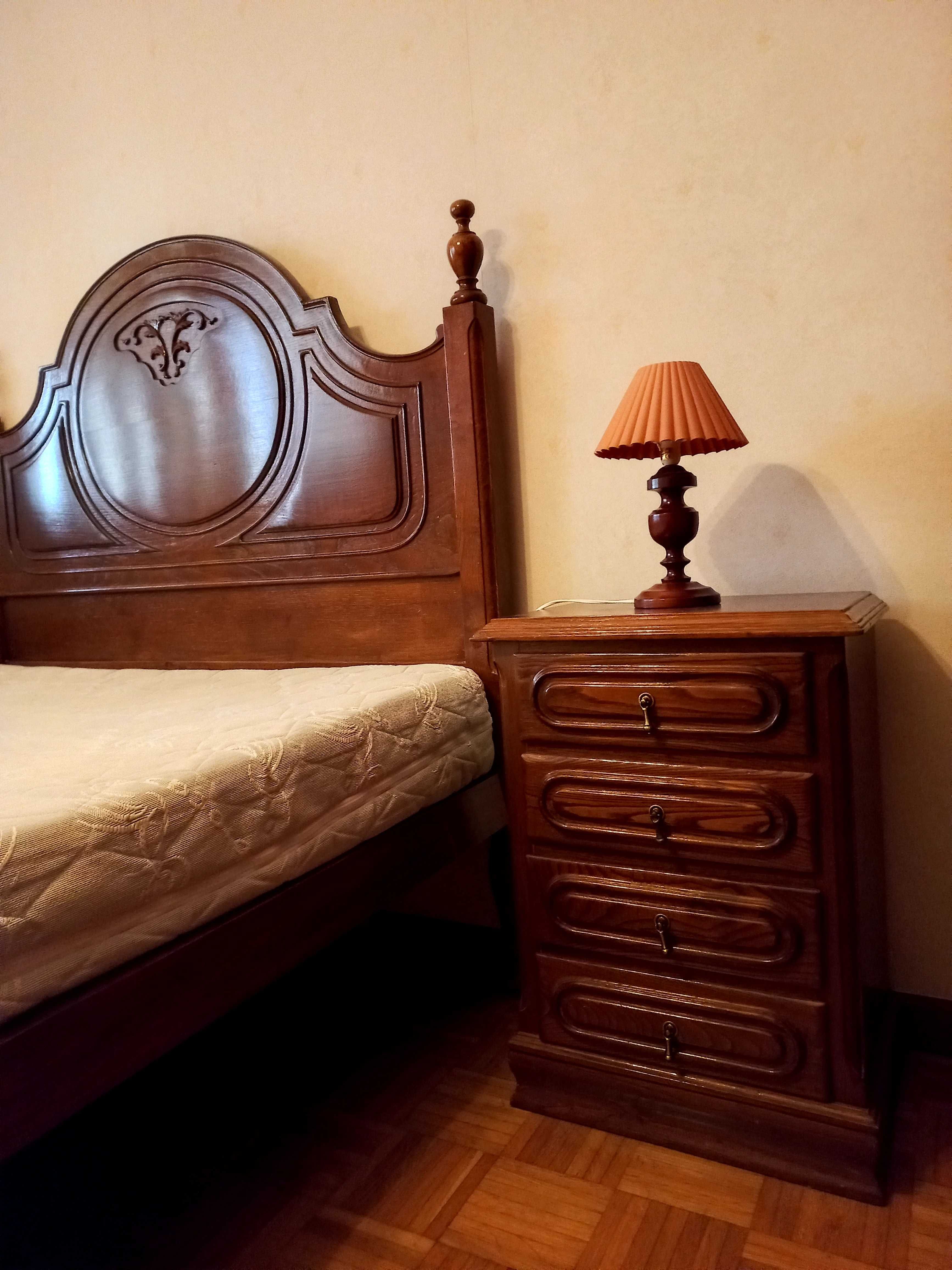 Mobília de Quarto de Casal