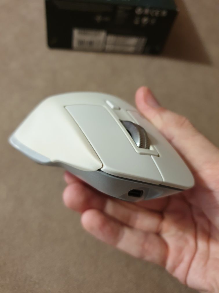 Миша Logitech MX Master 3S Pale Grey
