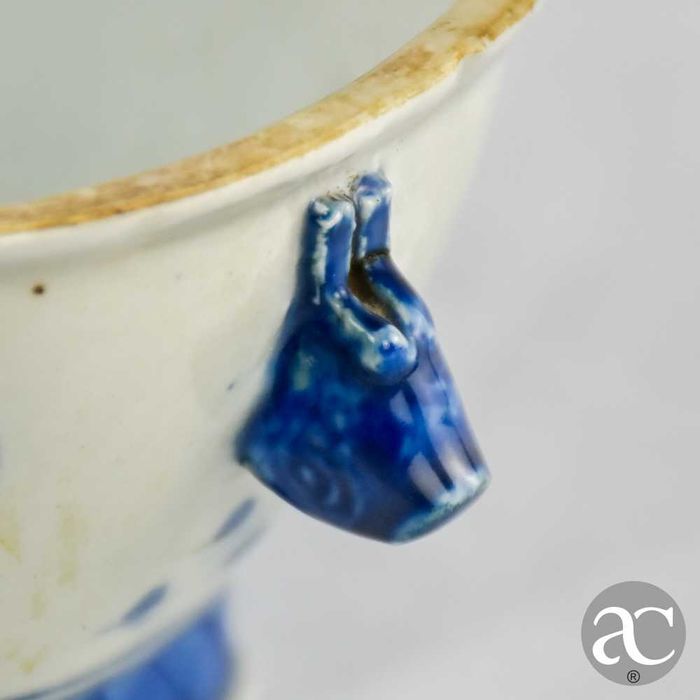 Pequena terrina porcelana China Qianlong, séc. XVIII, decoração cantão