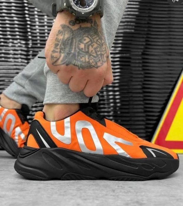 Теплі  стильні чоловічі кросівки 43-45 р.