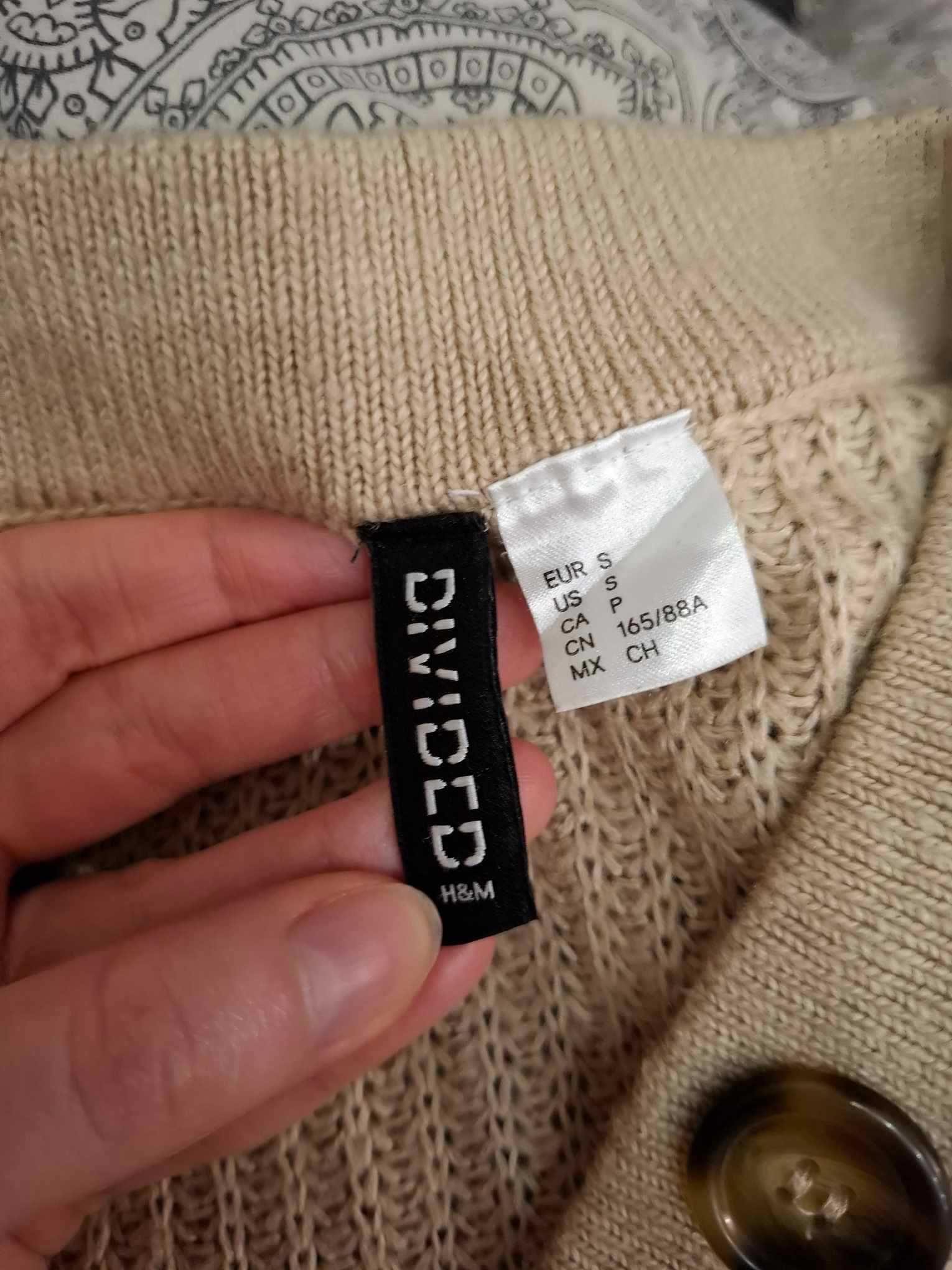S 36 H&M bezowy sweter z długim rękawem z dekoltem v dekolt serek