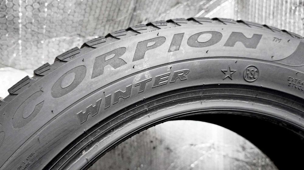 Шини Б/в 265.50.19 пара Pirelli