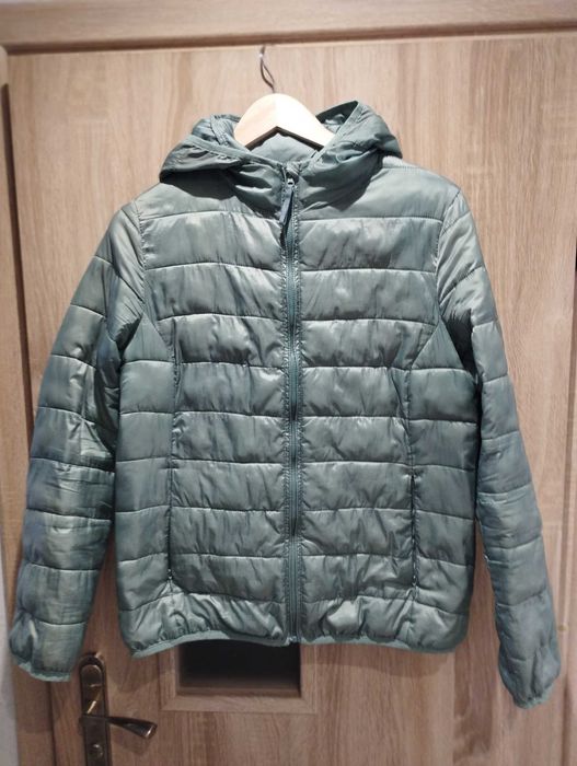 Kurtka wiosenna i jesienią damska