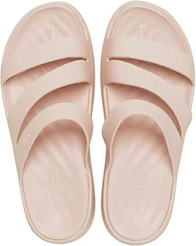Женские шлепанцы Crocs Getaway Strappy Sandal Quartz цвет кварц.