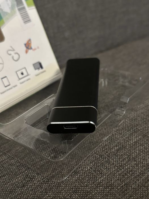 Внешний жесткий диск (переносной) на 2 TB