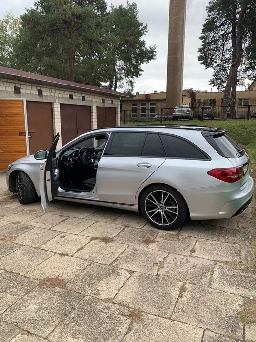 Mercedes-Benz Klasa C stan idealny, mocno doinwestowany