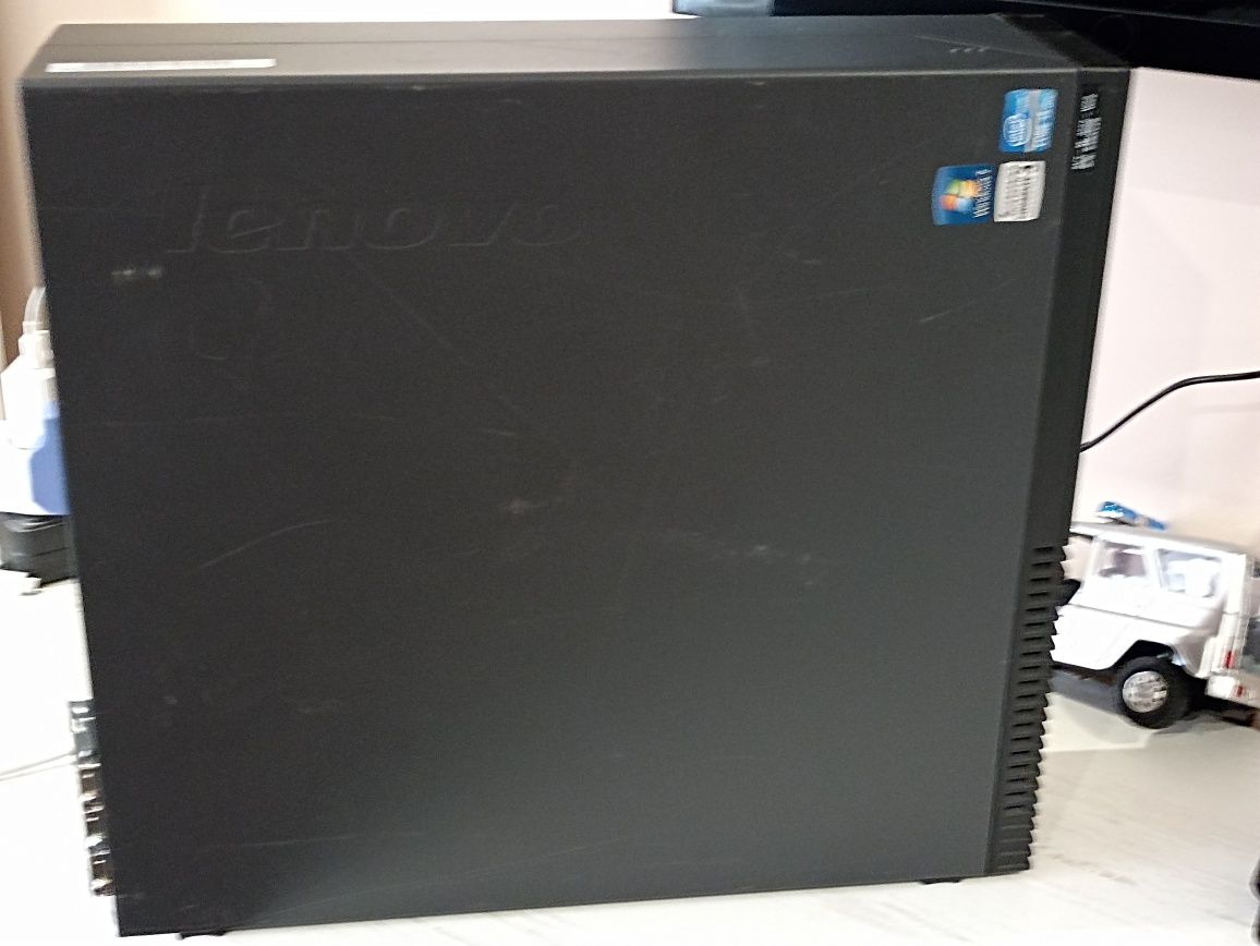 Неттоп ПК Lenovo M92p Desktop Intel®