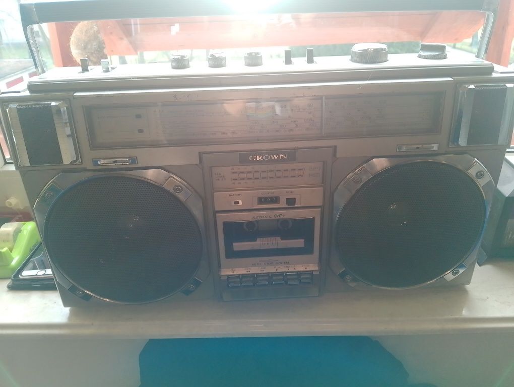 Ghettoblaster  Crown scs 950 L