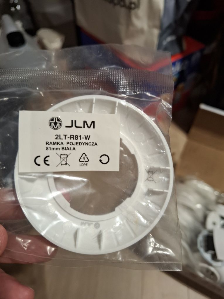 Ramka pojedyncza jlm biała 2LT-R81-W