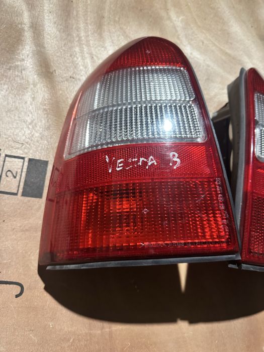 Стоп задній  Opel Vectra B універсал рейстайл 1999-2001р