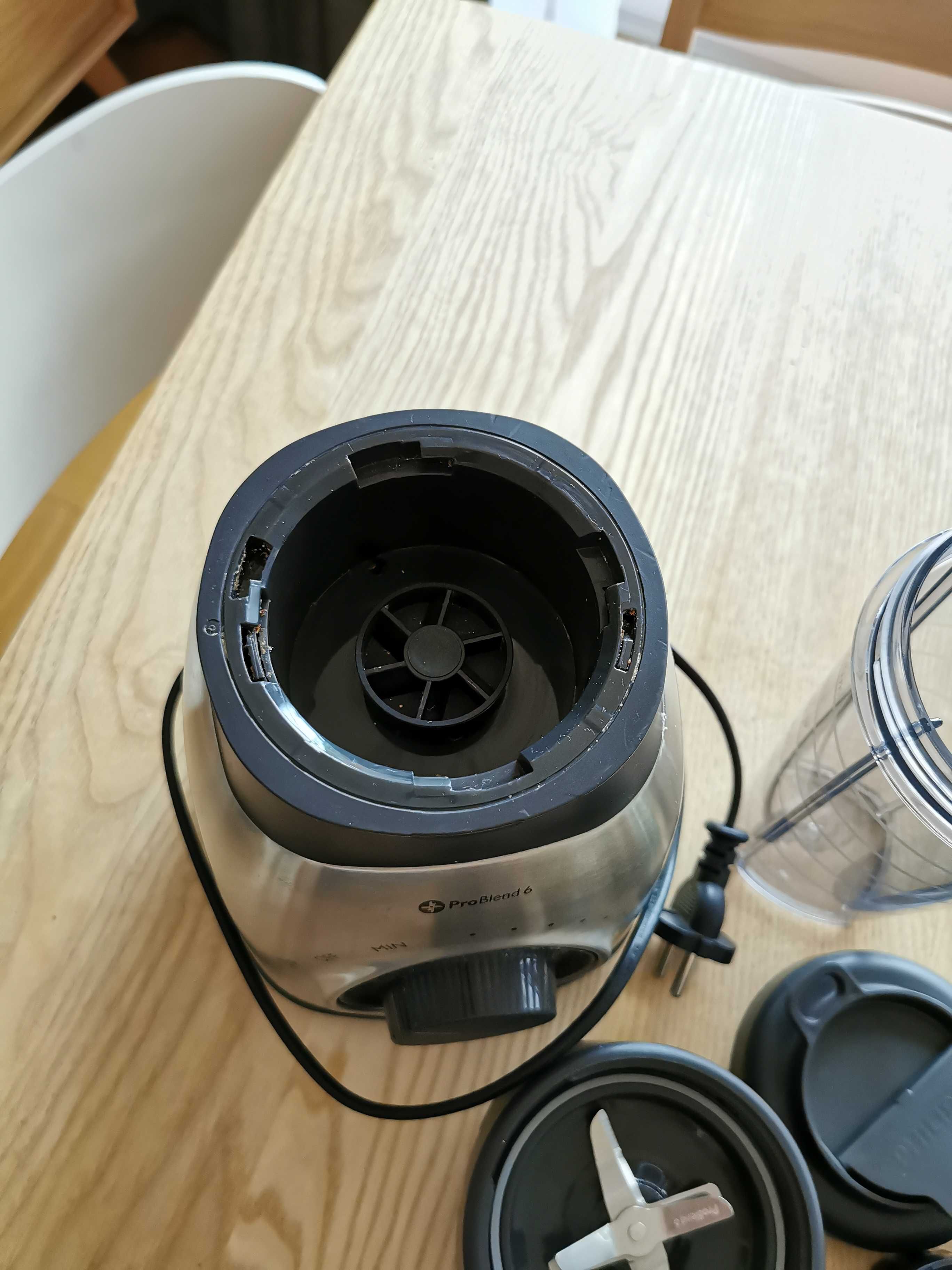 Blender kielichowy Philips ProBlend 6 pojemność 1,5 l