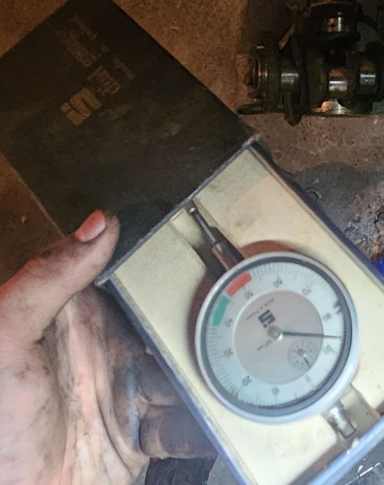 Części do ciągników ursus za prl i maszyn przyrząd do mierzenia