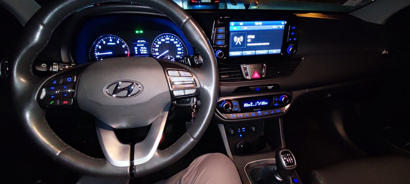 Excelente Hyundai i30