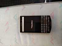 BlackBerry Porsche Design P'9983