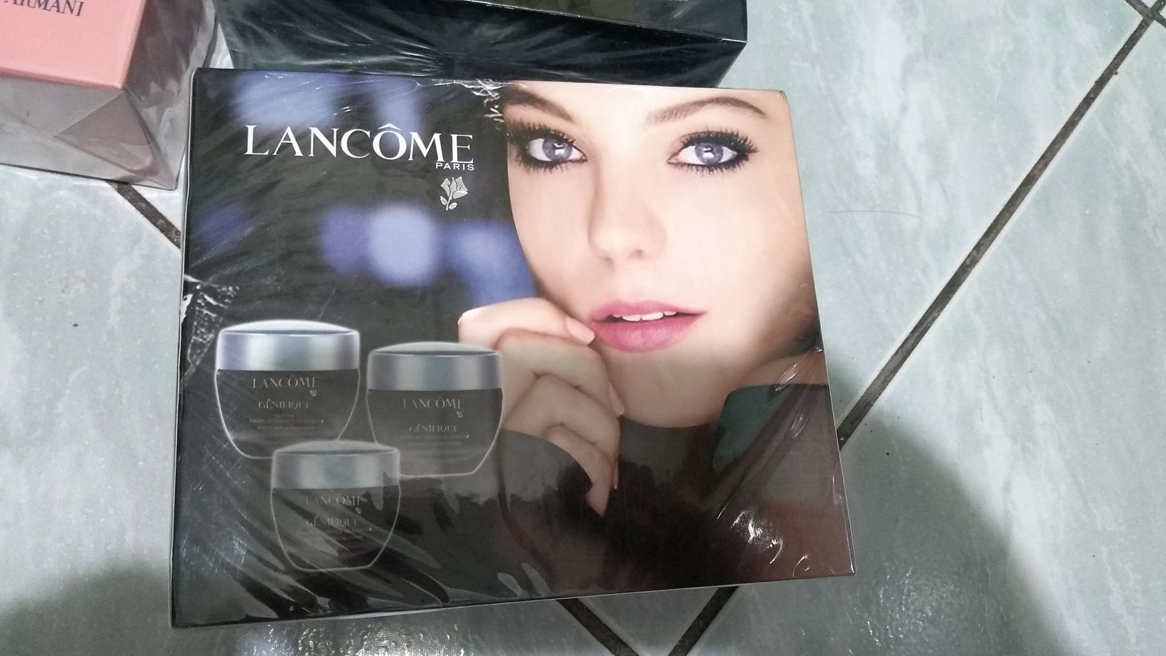 Kremy  Lancome Trzy sztuki w opakowaniu