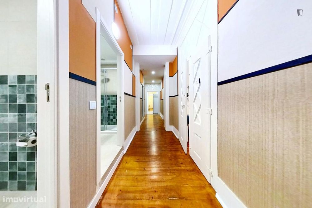 Quarto - localizado em Bairro Alto Lisbon