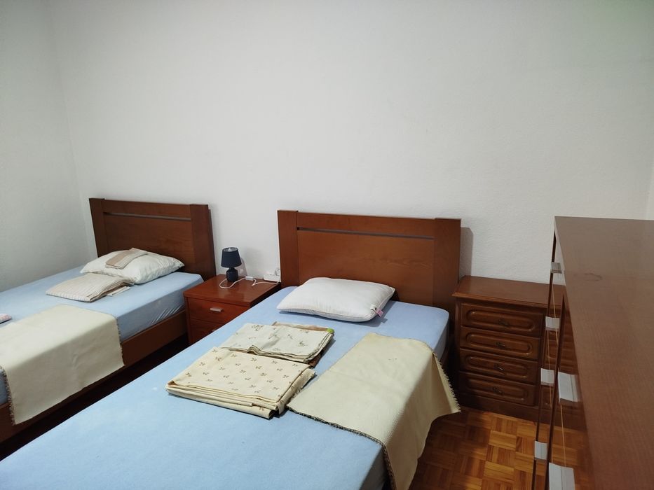 Quarto a Arrendar Estudantes A Compartilhar