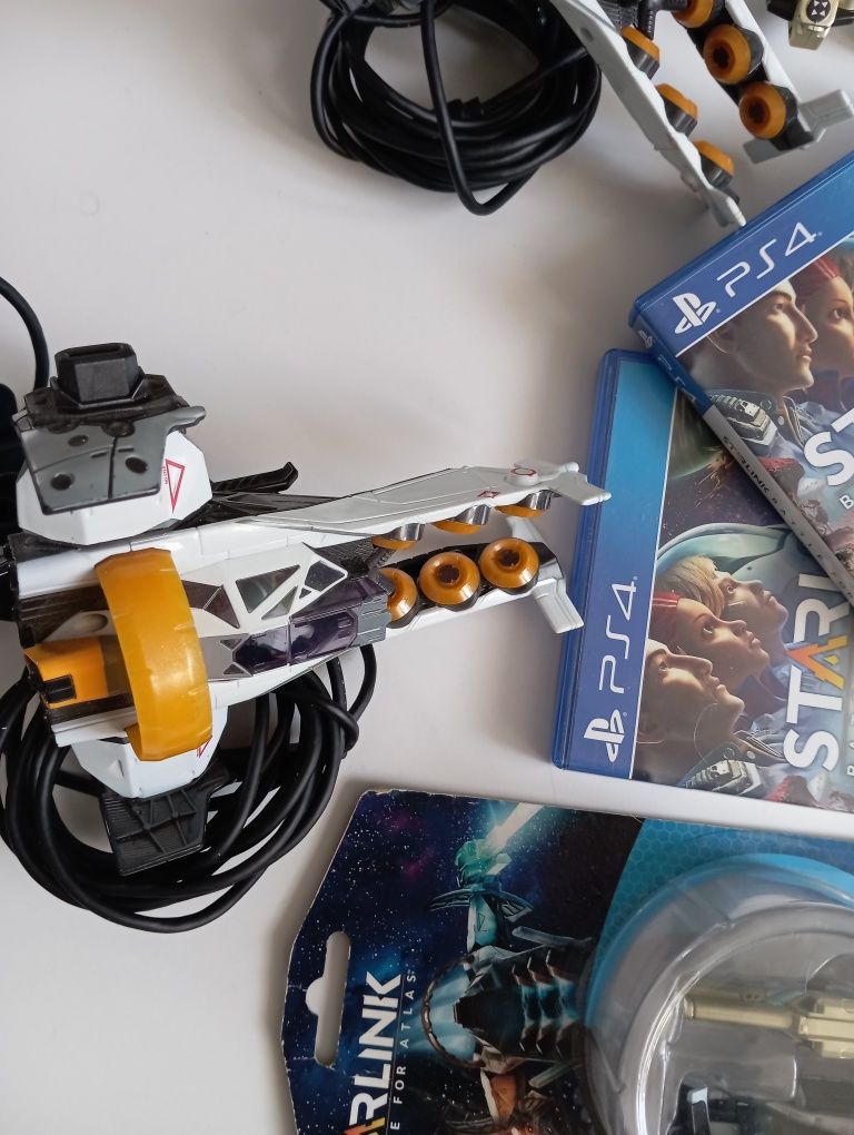 Ps 4 STARLING super gra i akcesoria okazja!!!