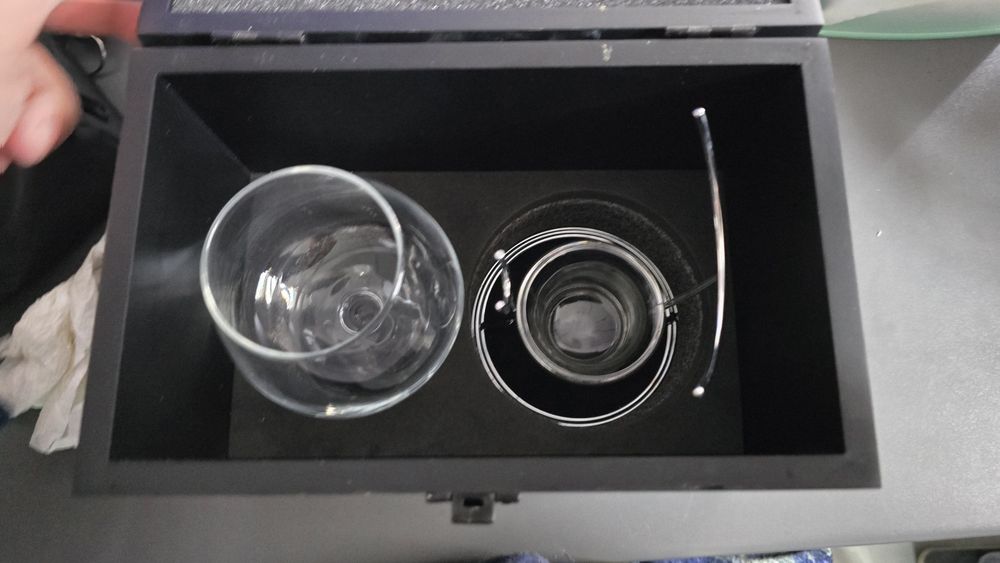 Zestaw Prezentowy do koniaków i brandy w  Eleganckim pudełku