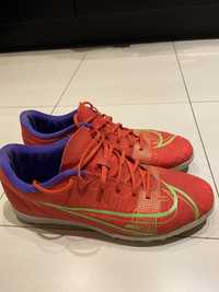 Turf Nike r.43 do gry w pilkd