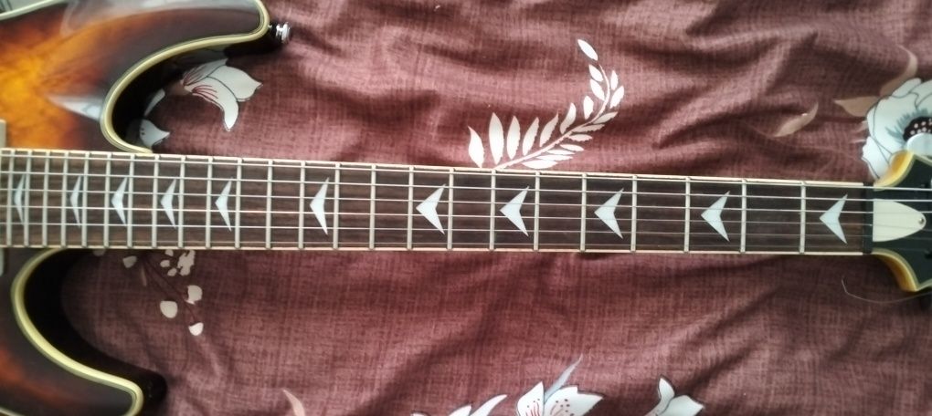 Schecter Diamond Series Limited Edition 24 lad