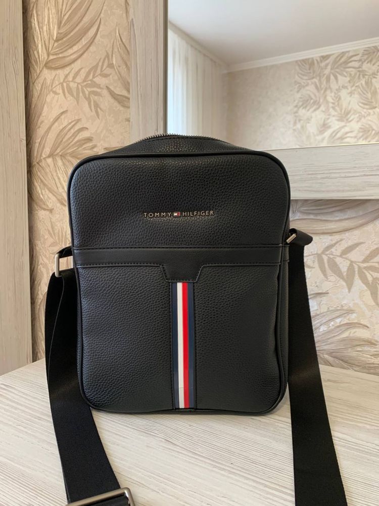 Сумка tommy hilfiger оригинал